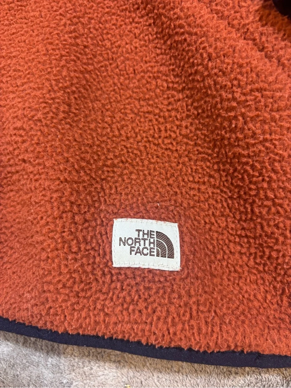 The North Face Carbondale 1/4 Snap Fleece Hooded Sweater Mens Medium